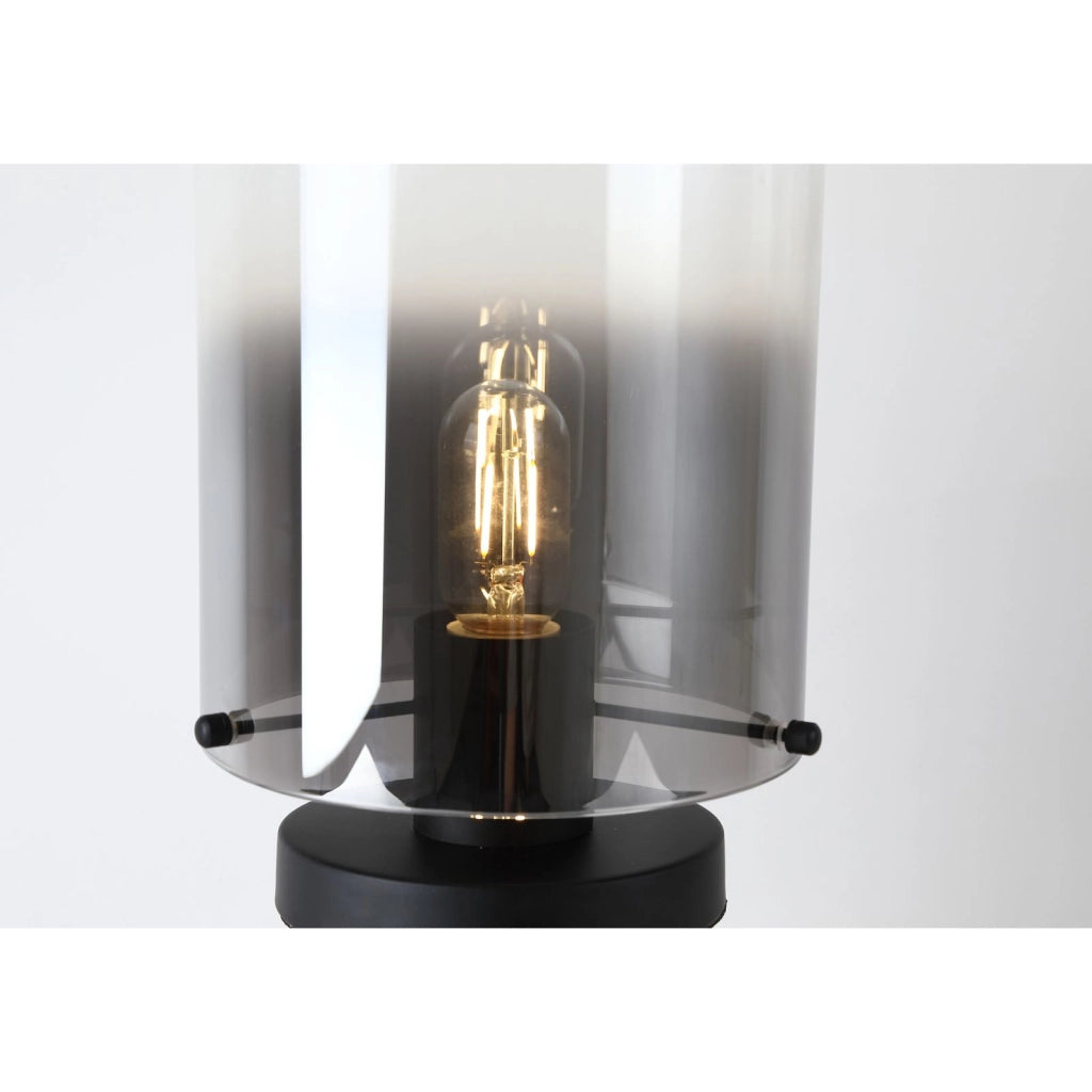 Lampada da tavolo Sweden 1Lt, metallo nero opaco con vetro sfumato fumè