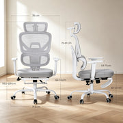 Sedia da ufficio ergonomica girevole con poggiapiedi pieghevole, braccioli 3D e poggiatesta 3D in rete grigia