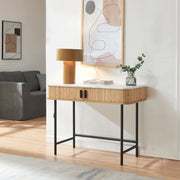 Tavolo Consolle Tvedestrand con Scomparti Chiusi in Bambù - Effetto Marmo Bianco / Colore Legno [en.casa]