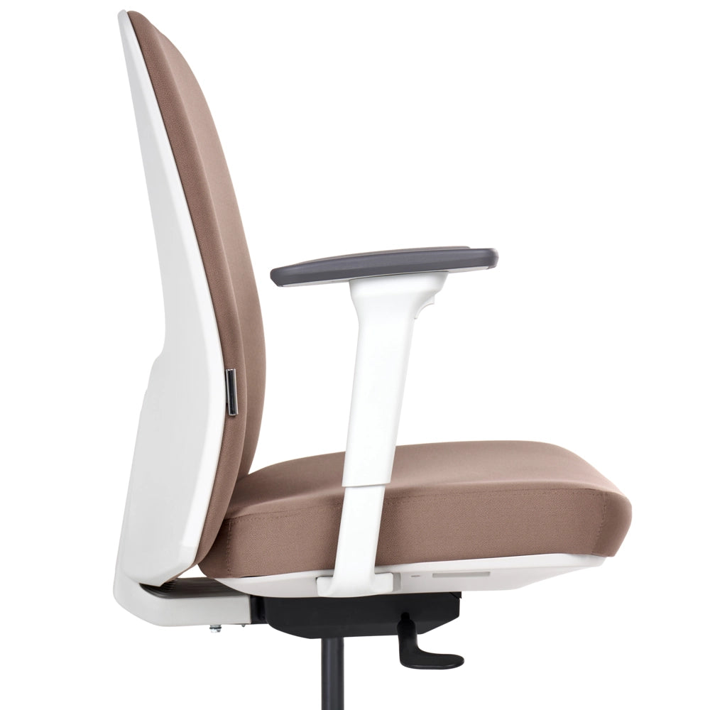 Sedia da ufficio ergonomica con schienale regolabile, seduta scorrevole, braccioli regolabili e supporto lombare marrone
