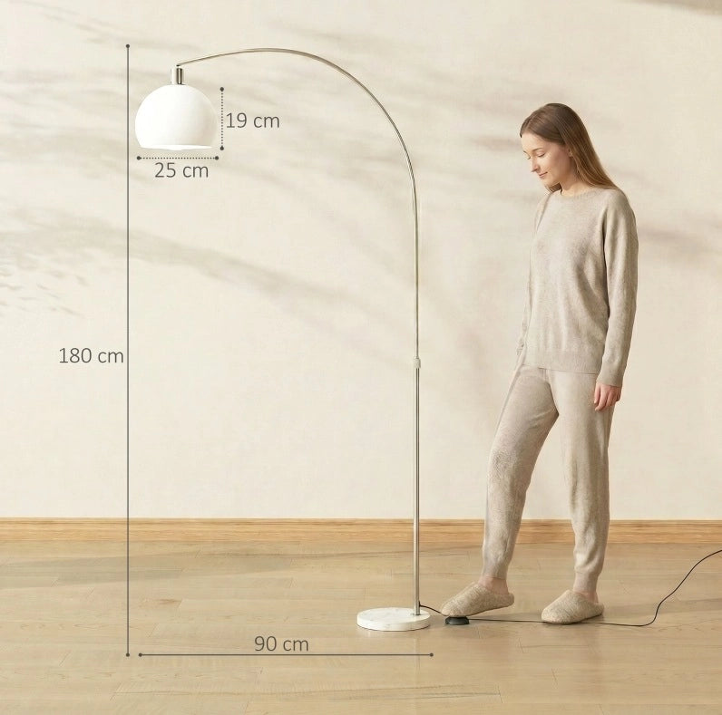 Lampada da terra ULEVR 180 cm con testa curva, interruttore a pedale e attacco E27, bianca