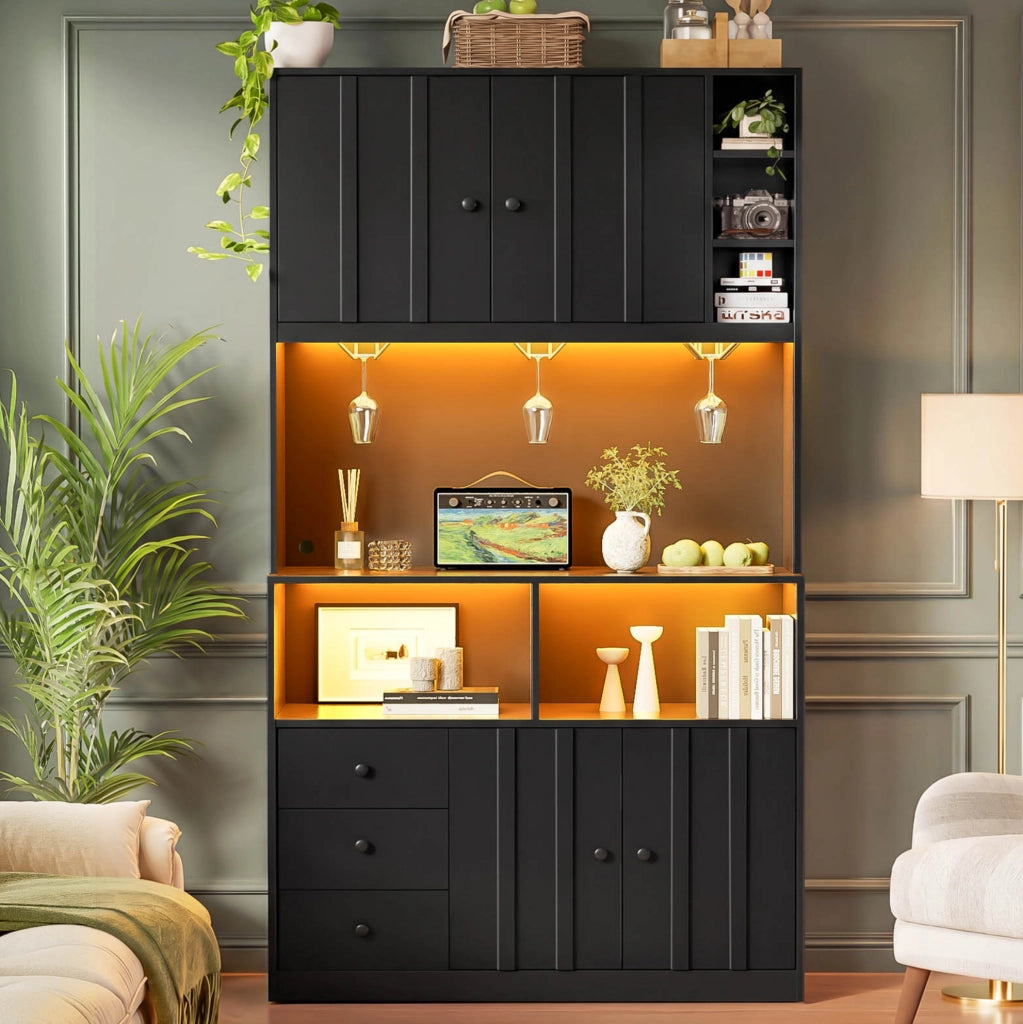 Credenza 100x40x180 cm con LED RGB; prese e portabicchieri in MDF nero