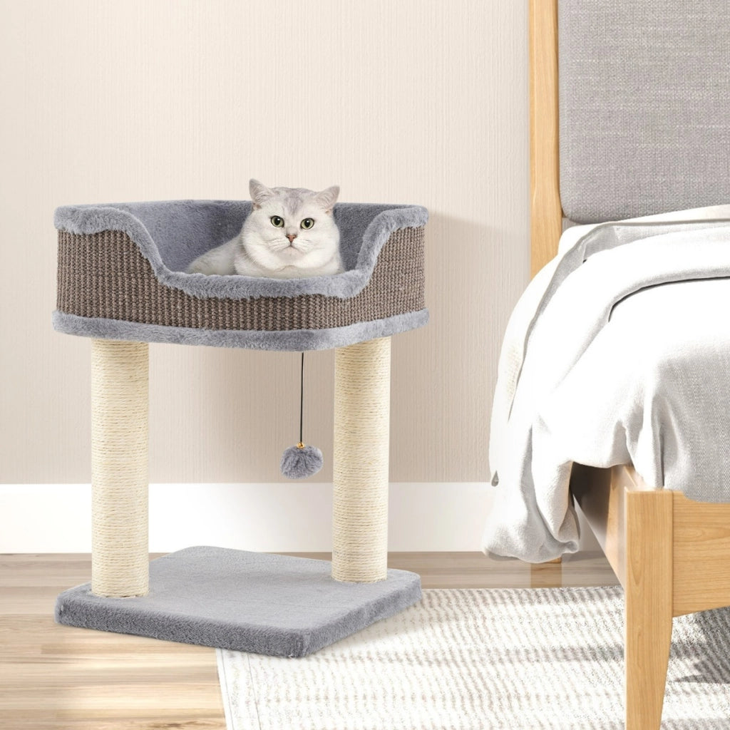 Albero per gatti da interno con palla pendente, Torretta per gatti con posatoio in peluche e pali graffianti in sisal Grigio-Alberi Tiragraffi
