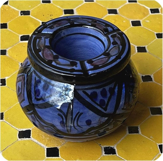 Vaso di ceramica orientale per la raccolta delle piogge - Decorazione manuale decorativa