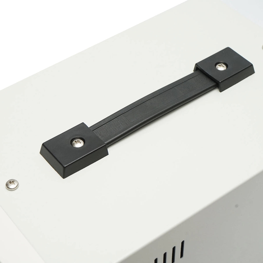 Stabilizzatore di tensione automatico 3000VA con relè monofase, 2 prese schuko 230V, display LCD Breckner Germany