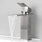 Wastafello Badkamer con Funzionale Eengreepsmengkraan a Cascata, in Acciaio Inossidabile Laccato