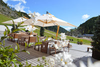 Ombrellone da Giardino Decentrato 2,5x3,5m in Legno Telo in Acrilico Danieli Tokio Ecrù