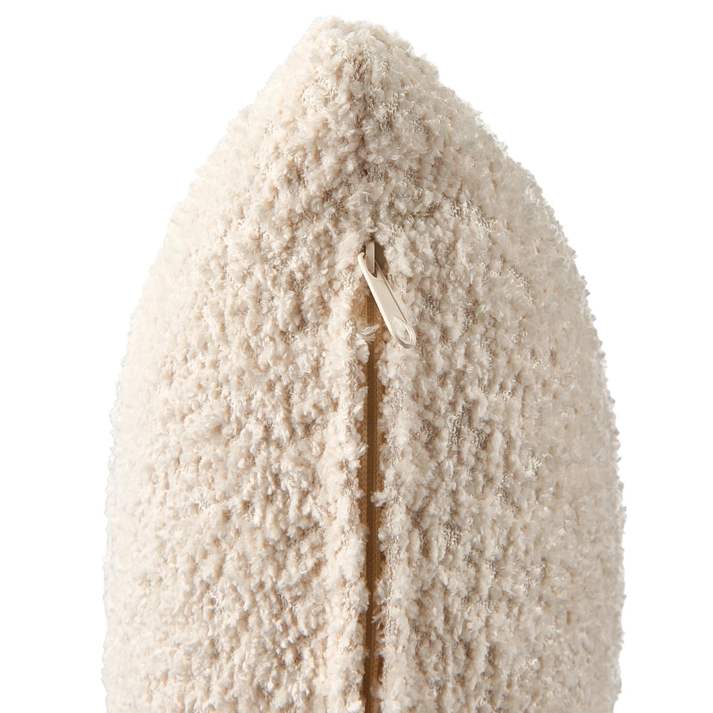 Poltrona Tessuto Boucle Bianco Morbido Nubby Gambe Nere Schienale Curvo Stile Retro Glam Art Decor