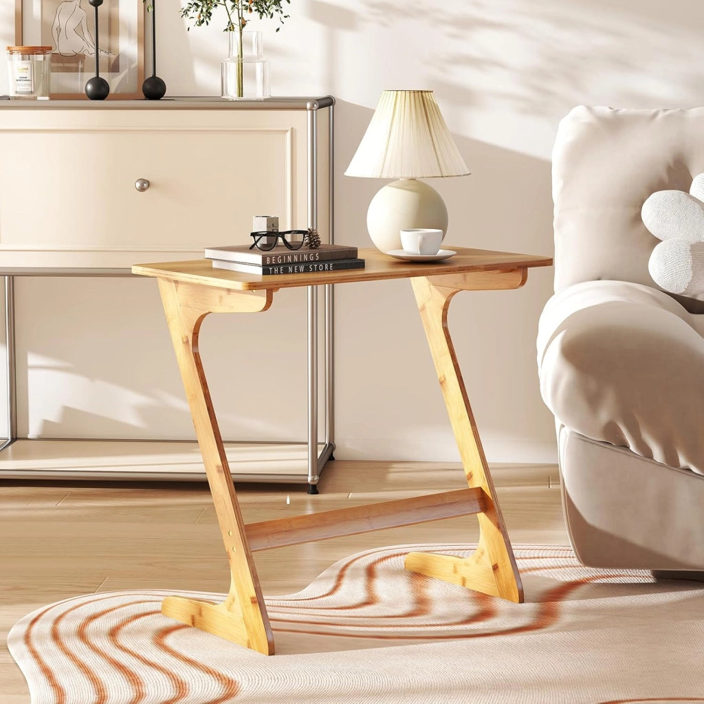 Tavolino Laterale, Tavolino da Divano e Letto in Bambù con Ampio Piano per Laptop, Struttura Stabile, Design Salvaspazio per Camera da Letto, Soggiorno, Studio, 75 x 40 x 70 cm (Naturale)