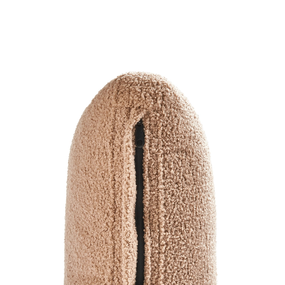 Chaise Lounge a destra Tappezzeria in bouclé beige sabbia con rivestimento in acqua Gambe in metallo con cuscini