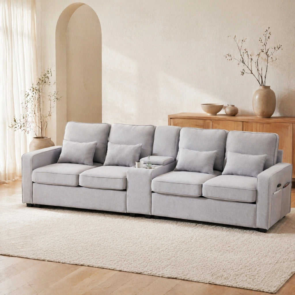 Divano Lineare 4 Posti con USB, Consolle, 2 Portabicchieri e Tasche Laterali, in Lino Grigio 290 × 83 × 88 cm