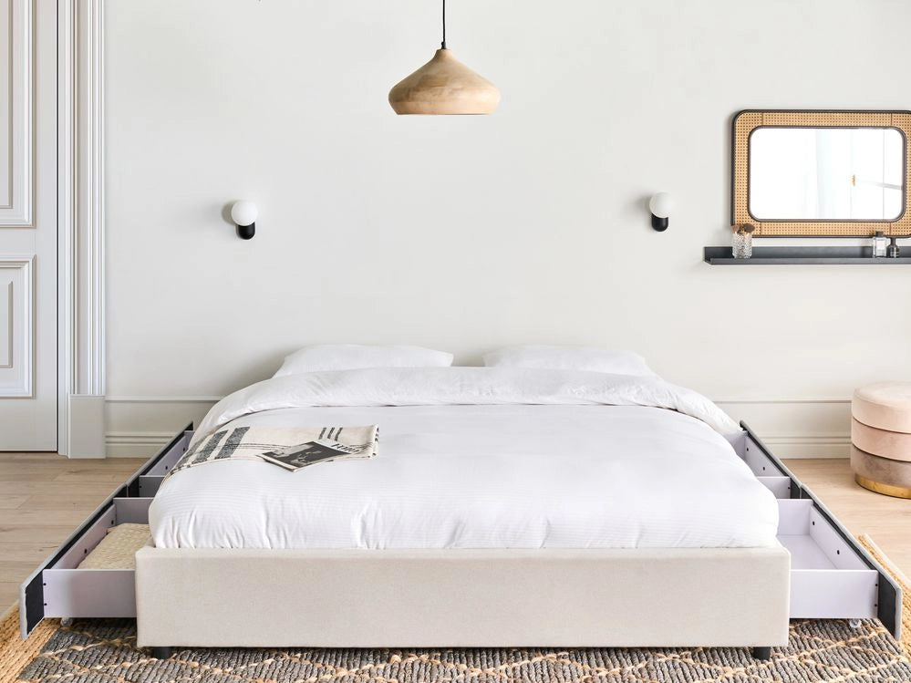 Letto matrimoniale in Tessuto beige chiaro con Cassetti 180 x 200 cm Design tradizionale