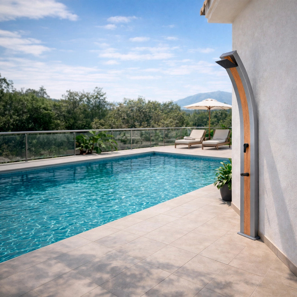 STARMATRIX Doccia solare da giardino-piscina in alluminio Grigio RAL7048 con fascia effetto legno serbatoio 40 L miscelatore soffione quadrato rubinetto lavapiedi H 224 cm SS0970
