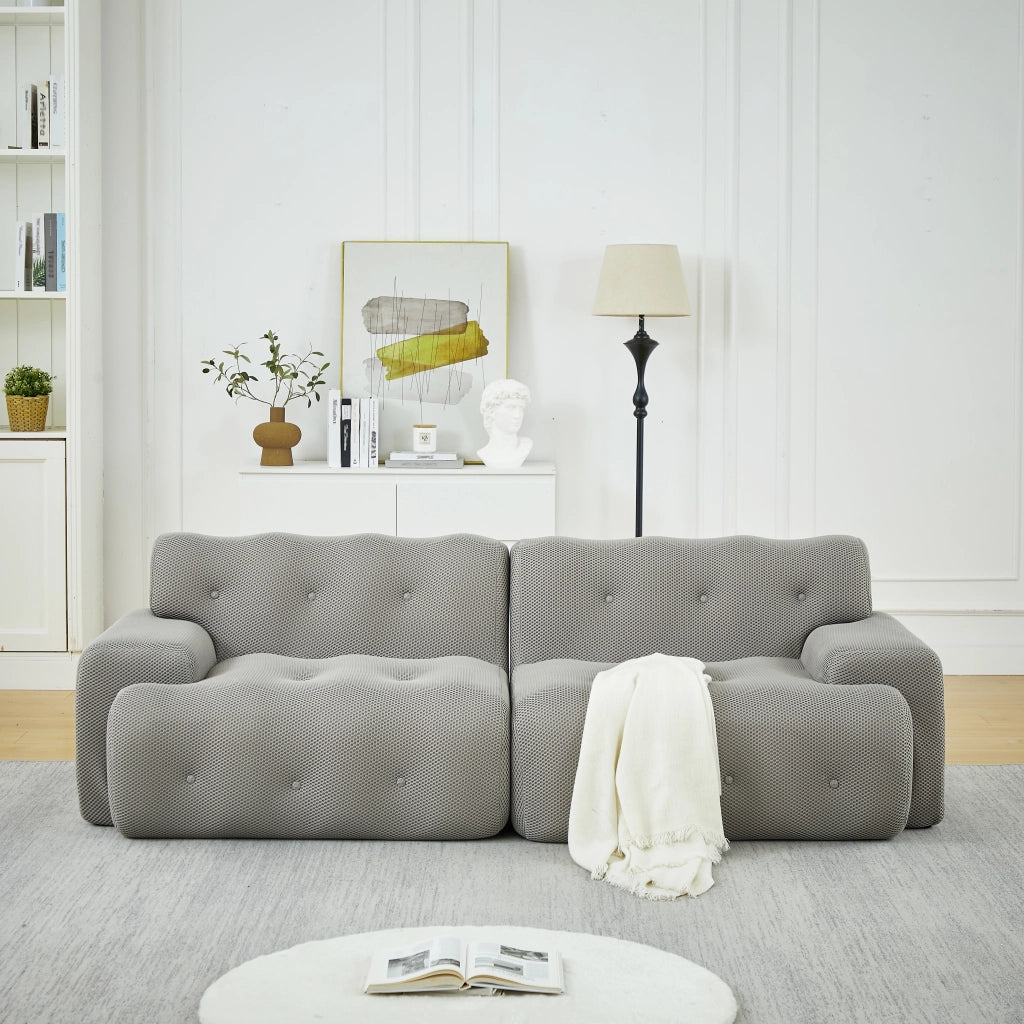 Divano a 2 posti con braccioli ampi, cuciture trapuntate, design moderno in tessuto grigio 224 × 104 × 66 cm