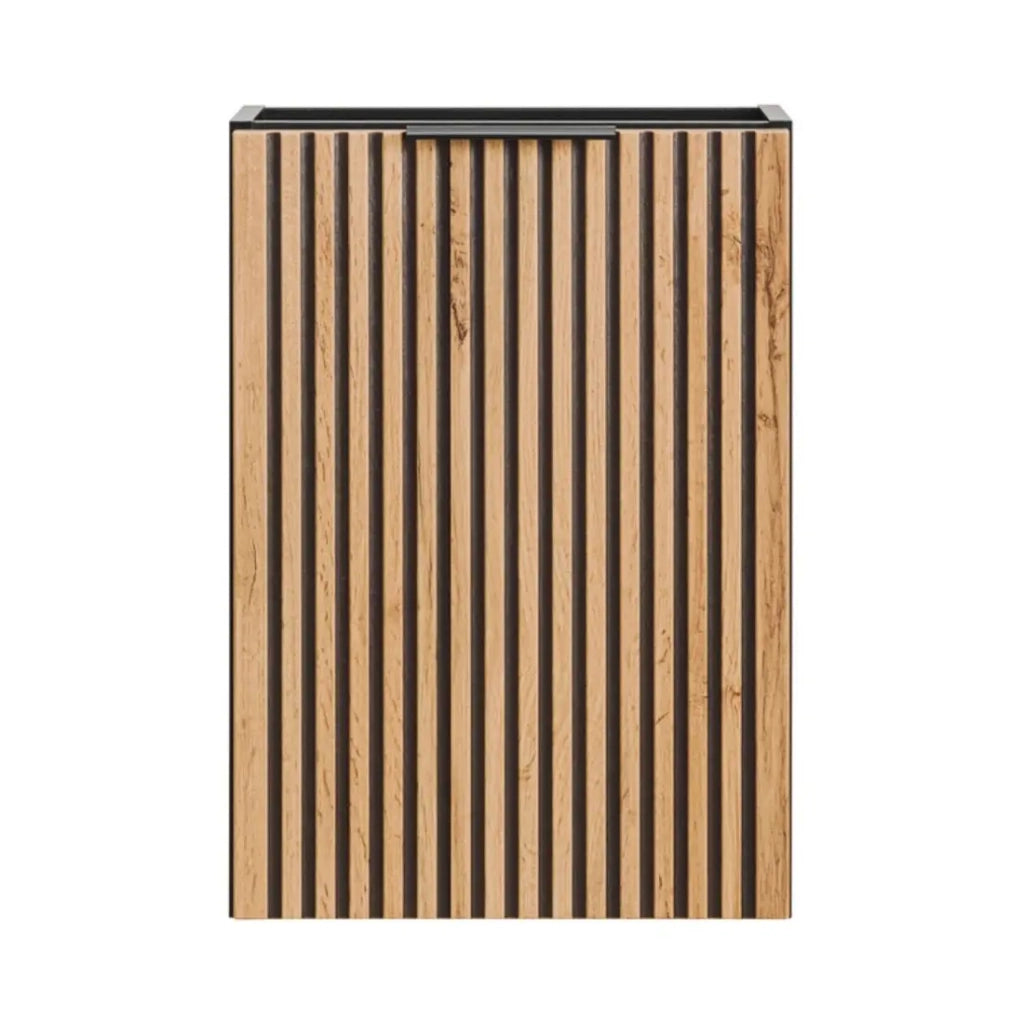 Piccolo mobile sotto lavabo KINOKO - 1 porta - Finitura doghe in legno naturale e nero - L40 × P22 × H57 cm - Da appendere