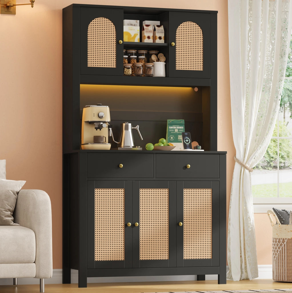 Dispensa alta in MDF con LED RGB e prese integrate