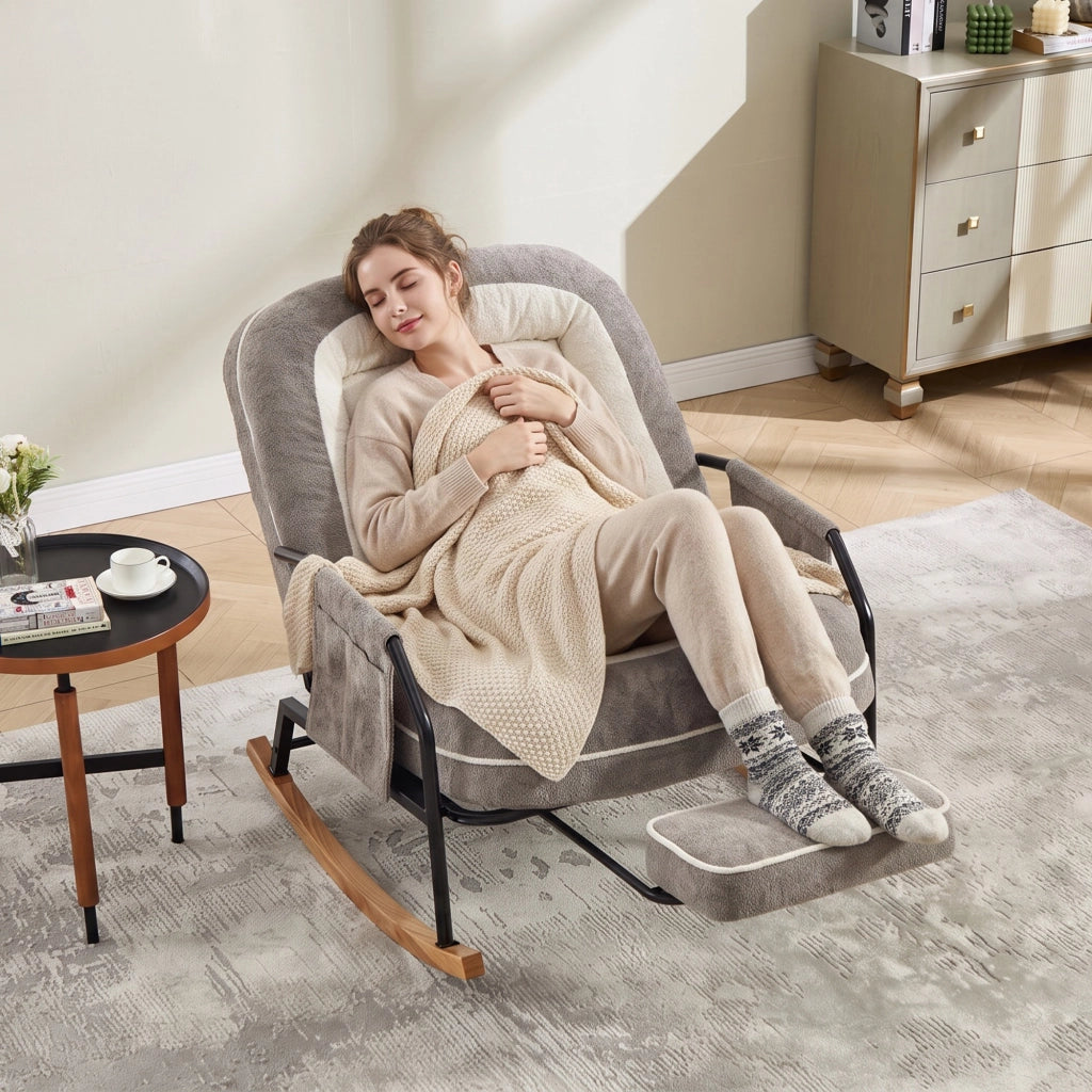 Poltrona a dondolo reclinabile grigio chiaro con poggiapiedi estraibile