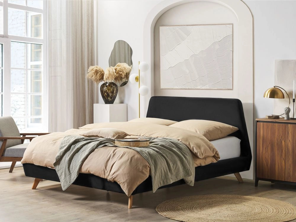 Struttura del letto in velluto Nero con gambe in legno chiaro 180 x 200 cm retrò