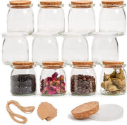 Set di bicchieri di vetro da 150 ml con coperchi in plastica e tappi in vetro - bicchieri da dessert e da yogurto con etichetta e cordino - ideali per regali di casa e per il tè con erbe.