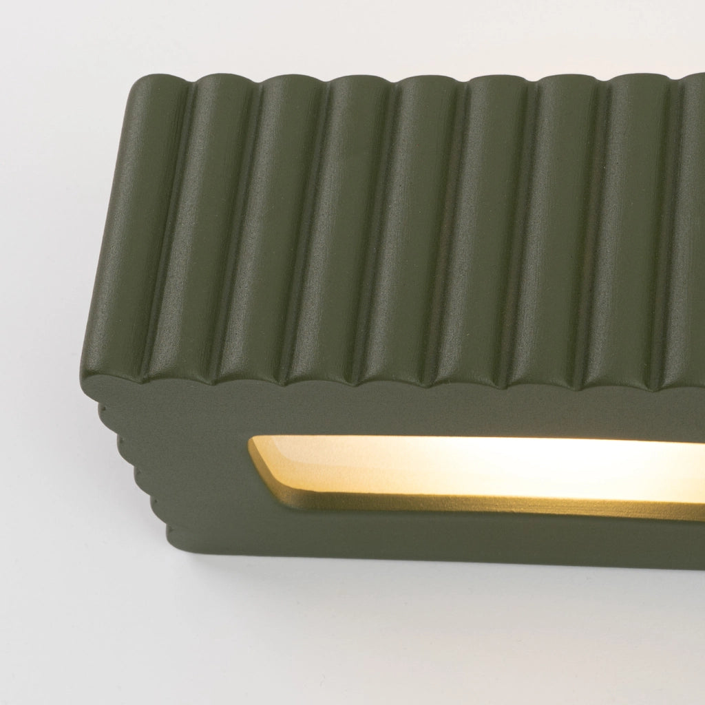 Applique ceramica verde oliva rigata su/giù E27 15W