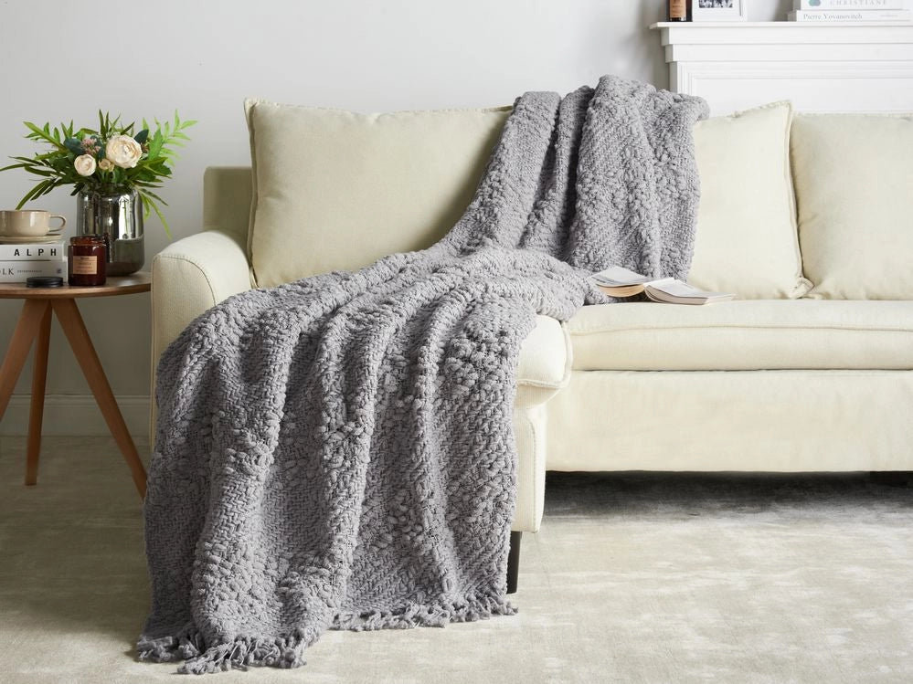Coperta di cotone intrecciata con nappe 200 x 220 cm grigio morbida classica