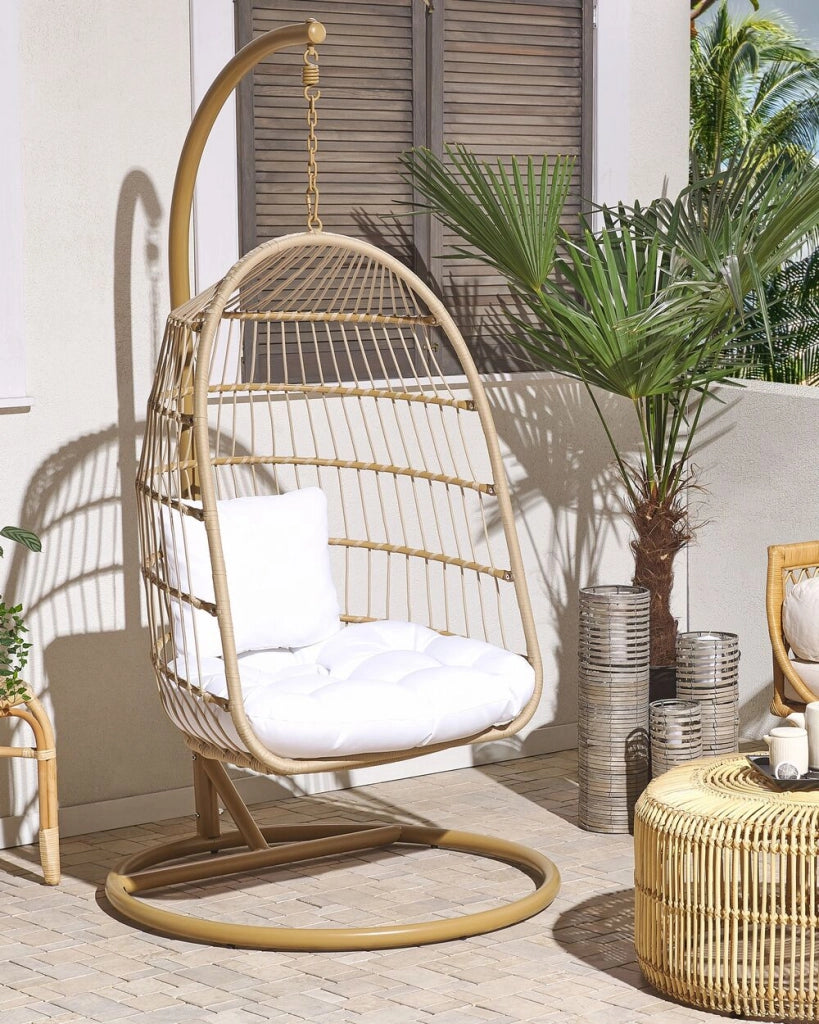 Sedia a uovo a dondolo in corda beige Supporto in acciaio Cuscino da seduta morbido Boho Rustico Soggiorno Terrazza