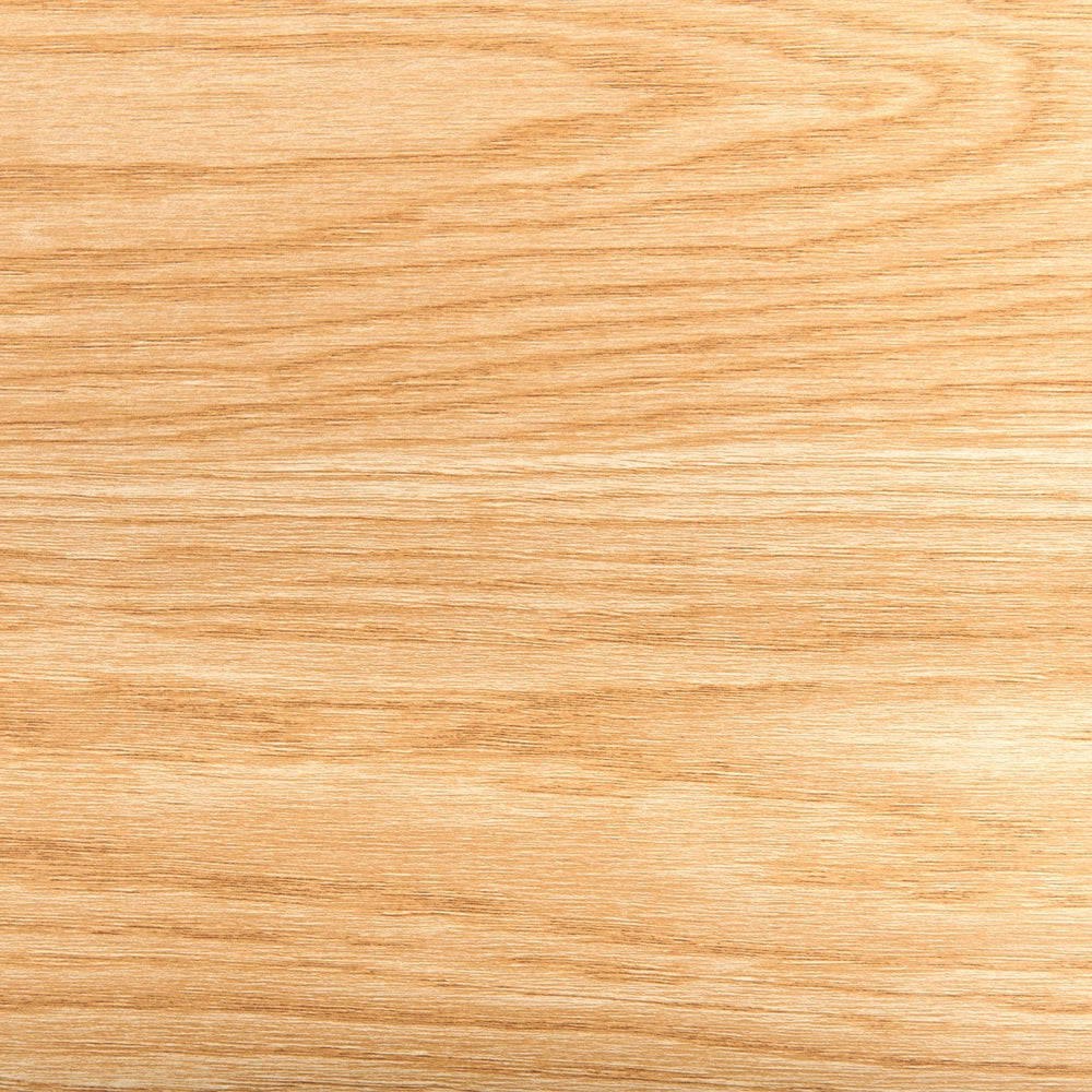 Comodino in truciolato di legno chiaro con 1 cassetto in metallo con gambe nere, minimalista e contemporaneo.