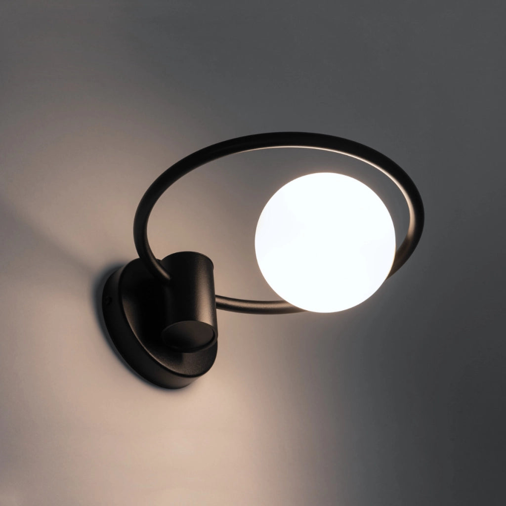 Applique nera Aqua sfera vetro bianco G9 12W Sigma Lighting
