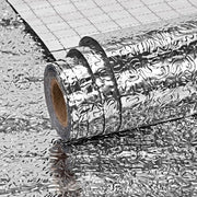 Tappezeria autoadesiva in alluminio - Film per mobili da cucina impermeabile - Dimensioni 40 x 300 cm - Argento - Etichette resistenti all'olio