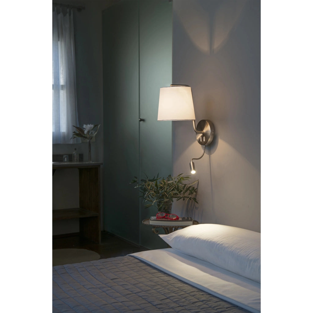 BERNI, Applique con Lettore LED, Faro Barcelona