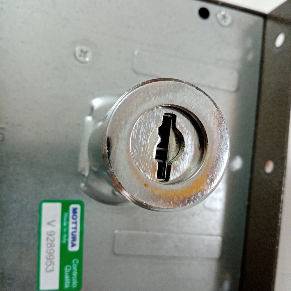 Mottura serratura ad applicare destra da 60mm senza scrocco per porte legno e ferro