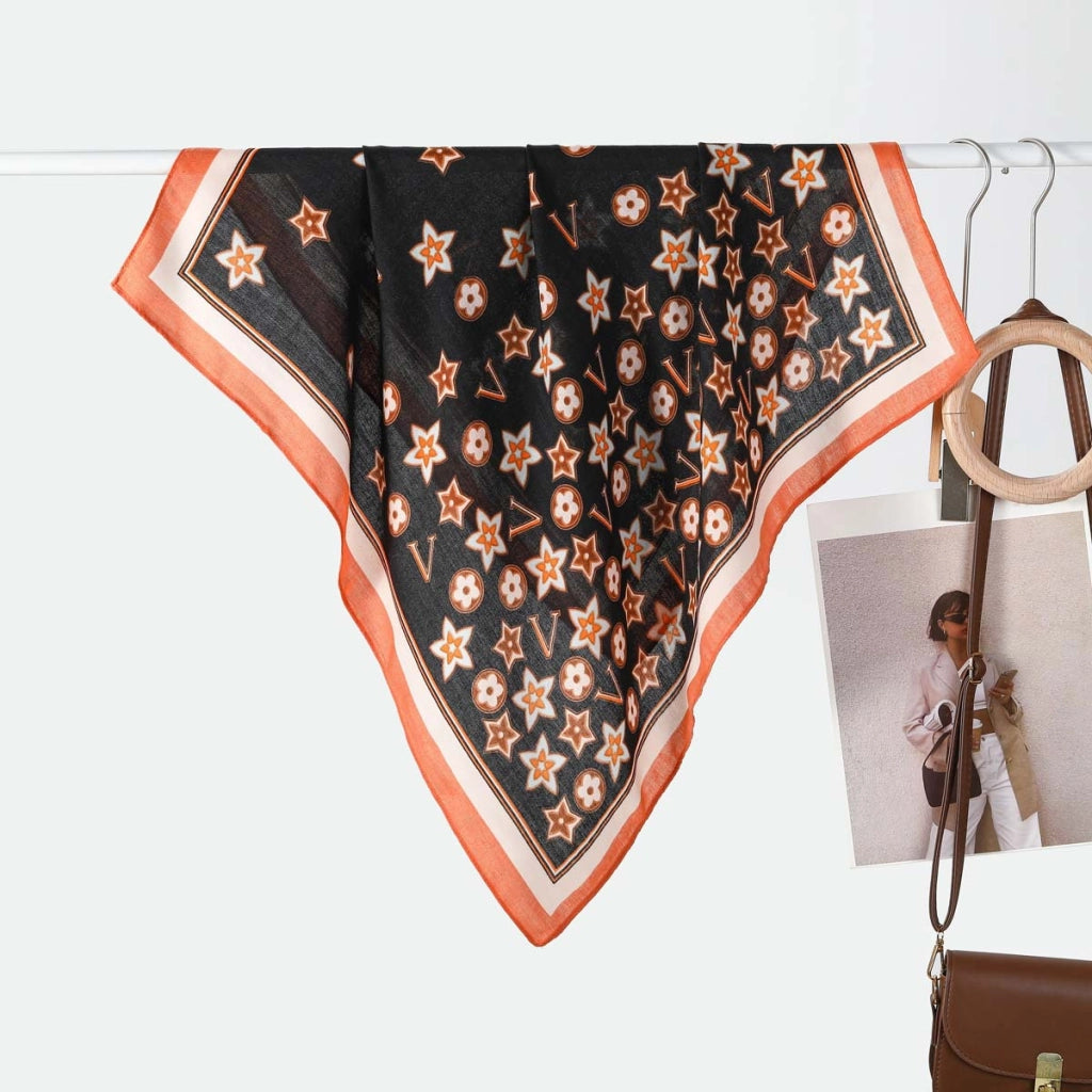 Sciarpa/foulard da donna versatile, semplice e calda