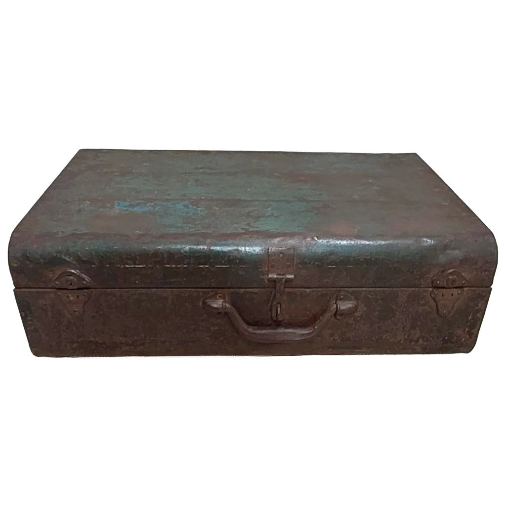 Valigia artigianale in metallo, 67x37x25h cm