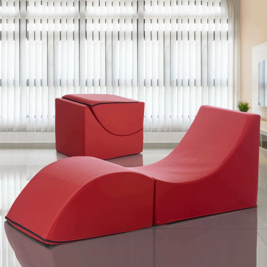 Letto pieghevole Arbil, Pouf trasformabile in letto singolo, 100% Made in Italy, Pouf trasformabile in una chaise longue in ecopelle, cm 130x50h50, Rosso