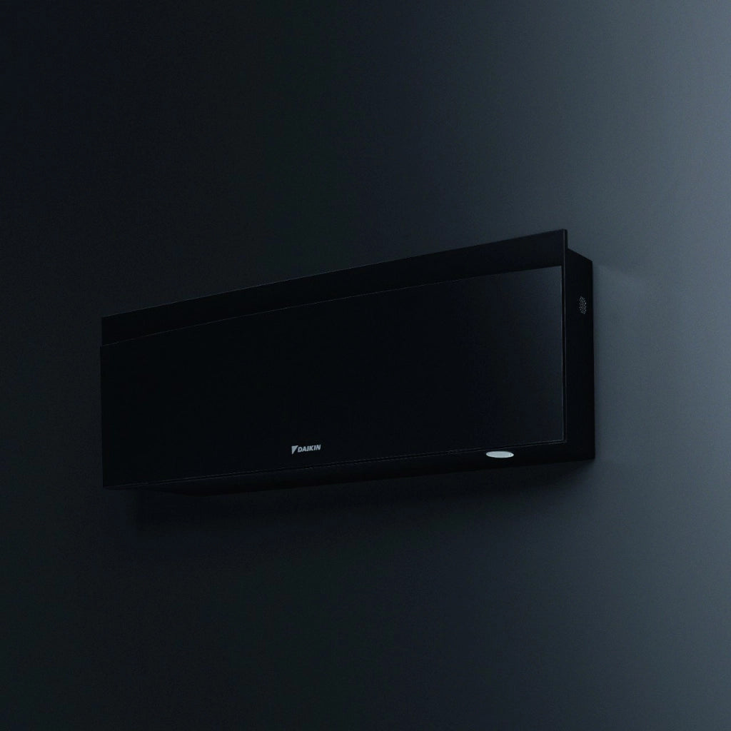 Climatizzatore Condizionatore Daikin Bluevolution Quadri Split Inverter serie EMURA BLACK III 12+12+12+12 con 4MXM80N R-32 Wi-Fi Integrato 12000+12000+12000+12000 Colore Nero - Garanzia Italiana
