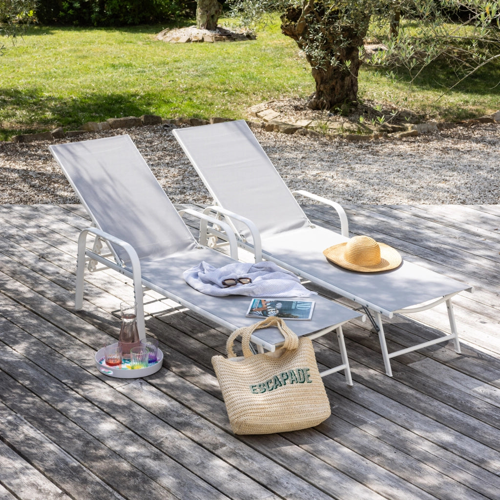 Set di 2 lettini SARDINIA in textilene grigio - struttura bianca