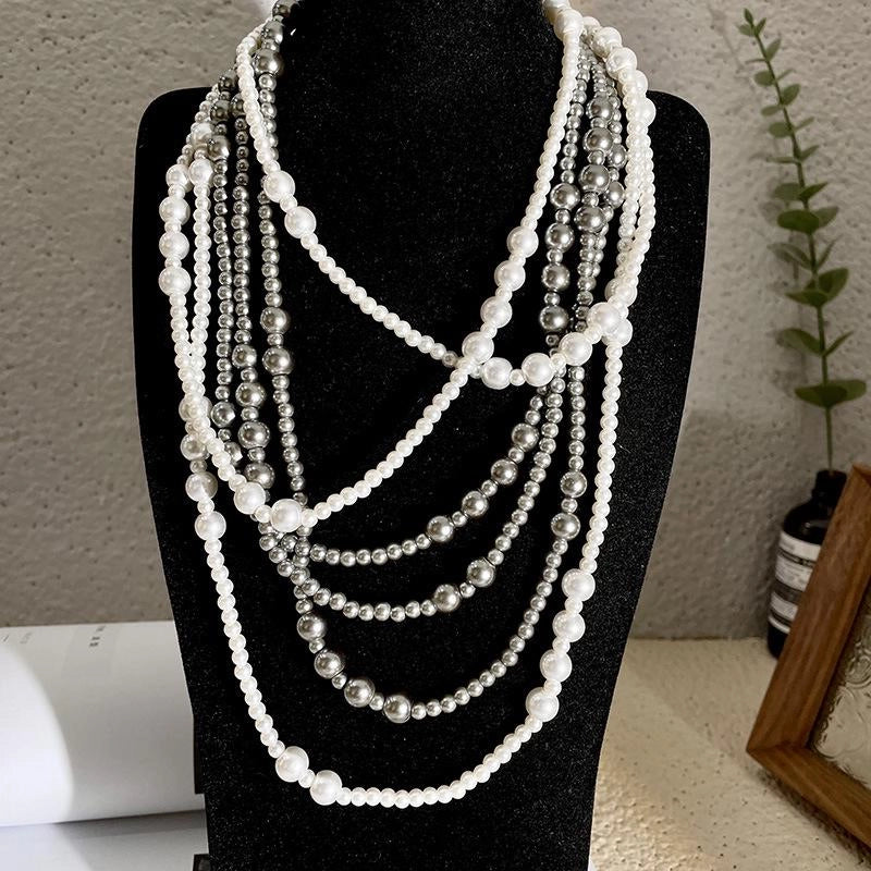 Collana di perle multistrato fatta a mano, regalo di Natale o compleanno.