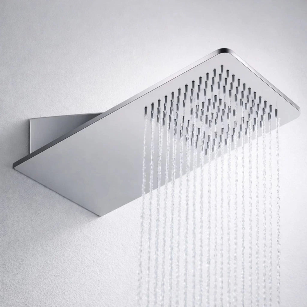 Soffione doccia a parete in acciaio inox a punta quadrata design deciso e getto rigenerante