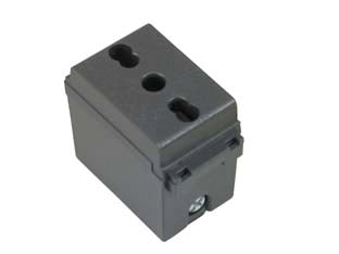 PRESA SICUREZZA BIVALENTE ARC- - 2 poli+terra 10/16A alveoli ø mm.4/5 (7879) - 6 pezzi MARLANVIL
