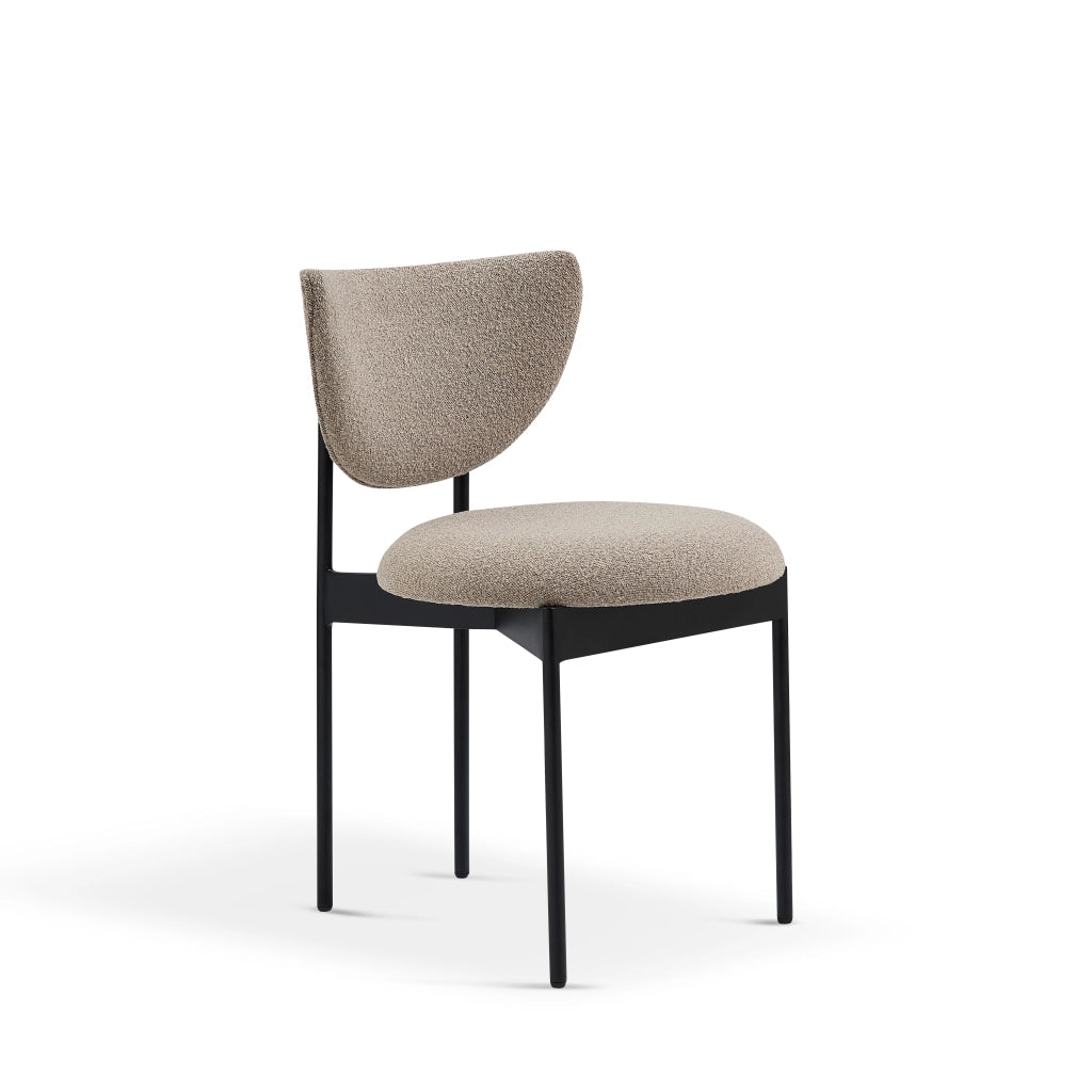 Sedia da Pranzo Set da 2 con Design Senza Braccioli Salvaspazio, in Tessuto e Metallo Beige 56 × 48 × 72 cm