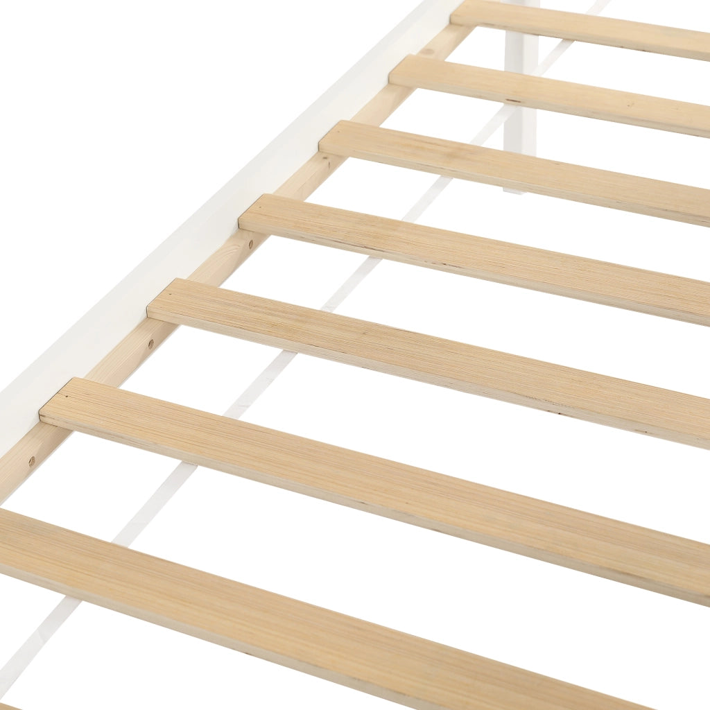 Lettino per bambini 90x200 cm, a forma di casetta, con scaffale, in pino + MDF + compensato, bianco
