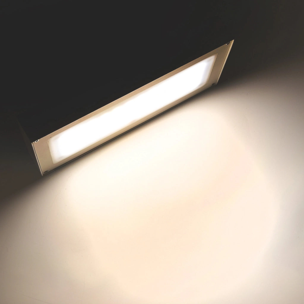 APPLIQUE LED A PARETE 18W MONOEMISSIONE LUMINOSA LUCE NATURALE 4000K - IDEALE PER AMBIENTI INTERNI ILLUMINA CON STILE OGNI SPAZIO