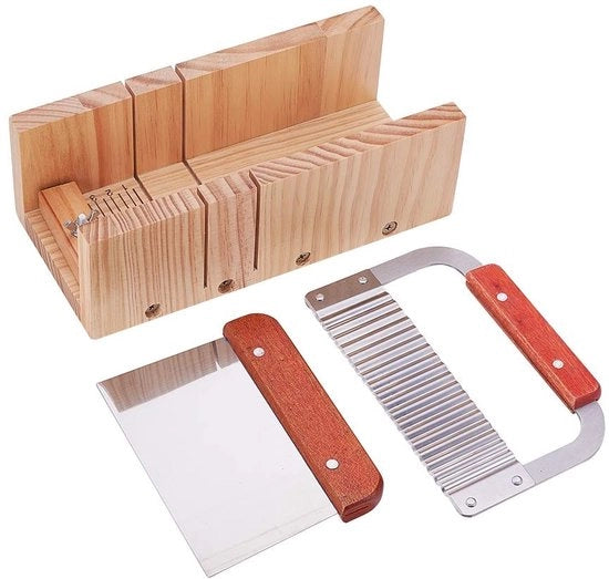 Taglierino per Sapone - Faccia in Legno - Adattabile e