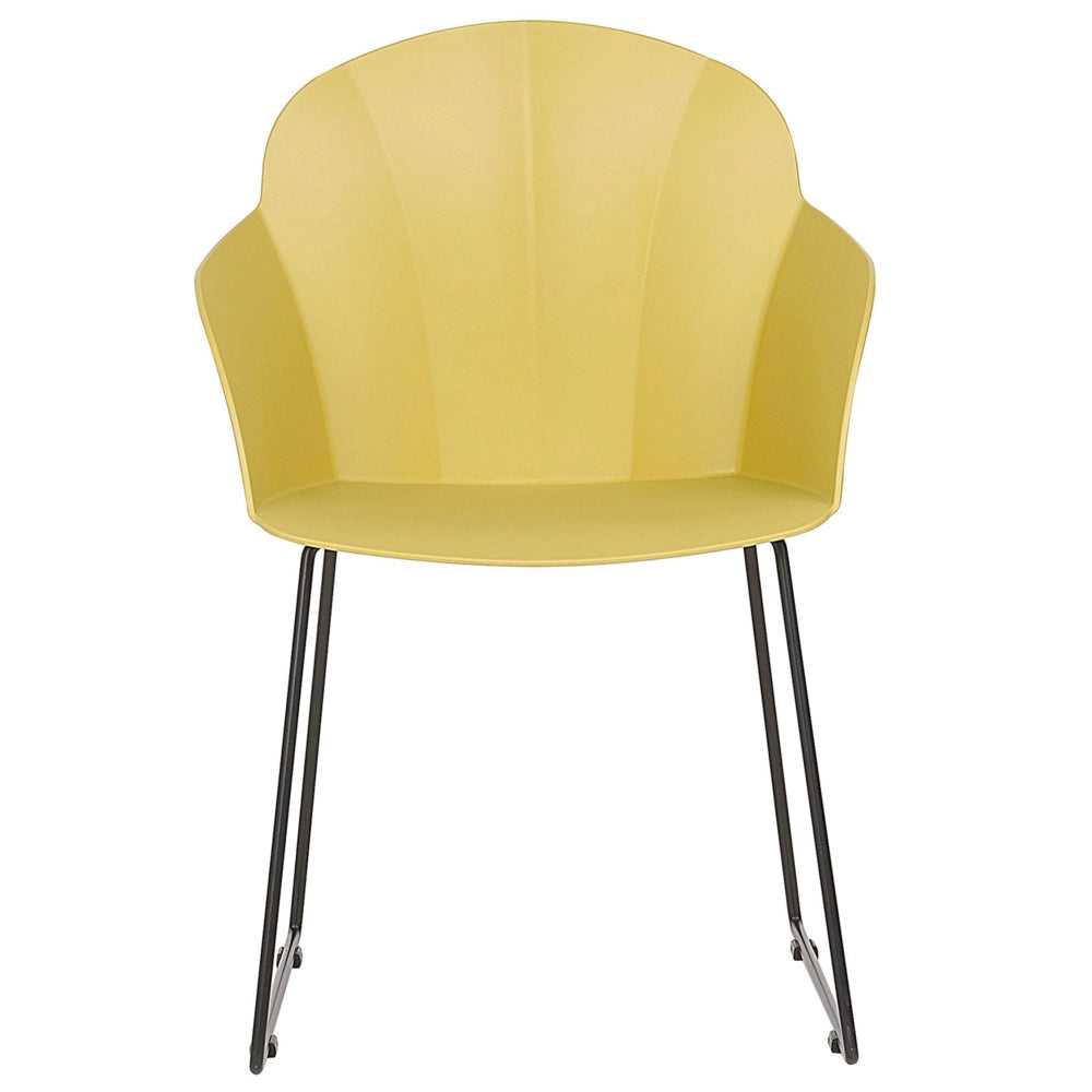 Set di 2 sedie da pranzo gialle in materiale sintetico gambe in metallo Nero formate sul retro del soggiorno moderno