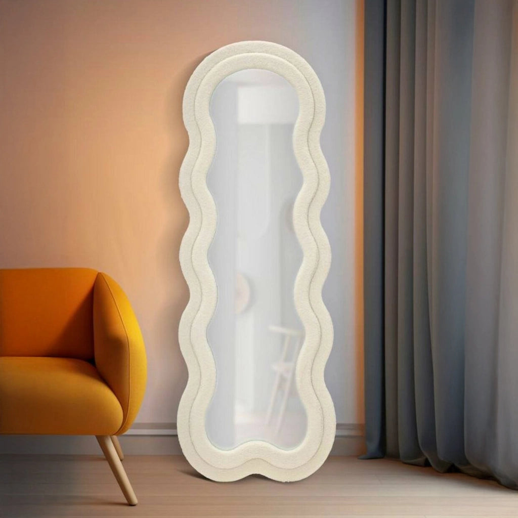 Specchio Bottarone, Specchiera, Articolo d'arredo a muro, Decorazione con specchio, 40x4 h160 cm, Crema