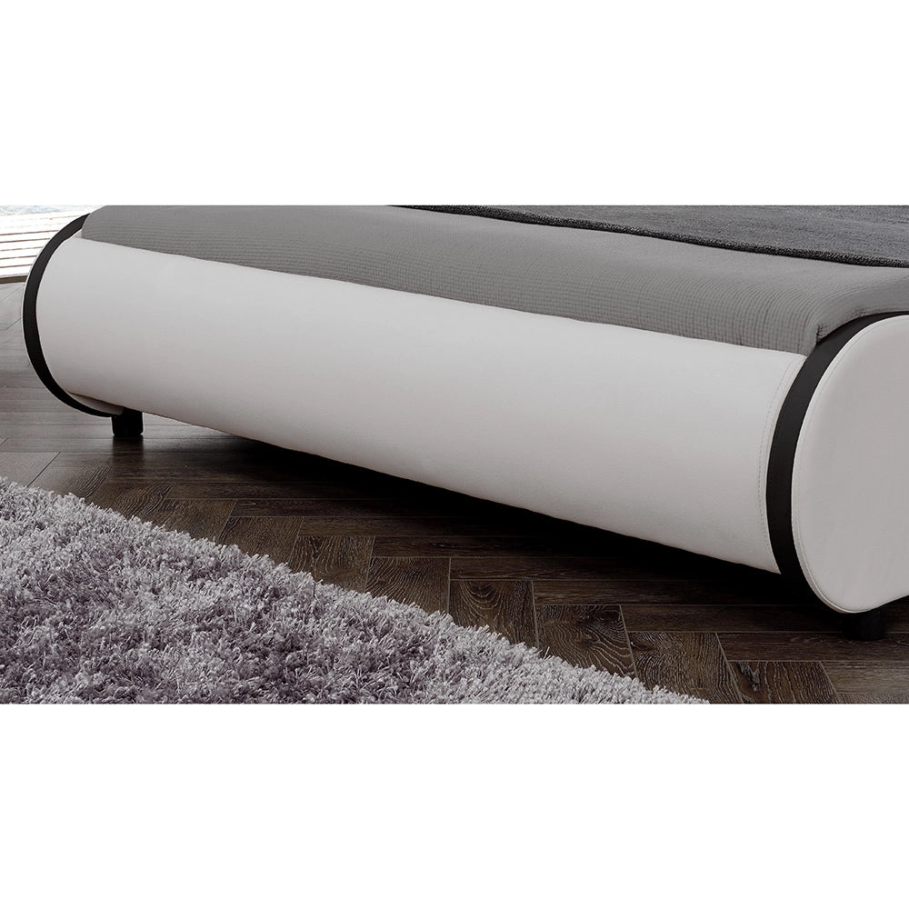 Letto Francese con Materasso 140x200 cm Testiera Alta con Illuminazione a LED Similpelle Bianco Corium