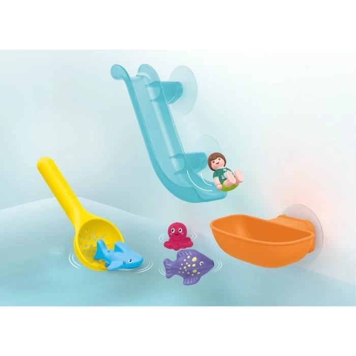 PLAYMOBIL Junior 71689 Scivolo acquatico e animali marini Include personaggio, animali e accessori - Età 18 mesi