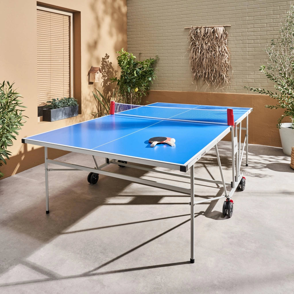 Tavolo da ping pong pieghevole per esterni con 4 racchette e 6