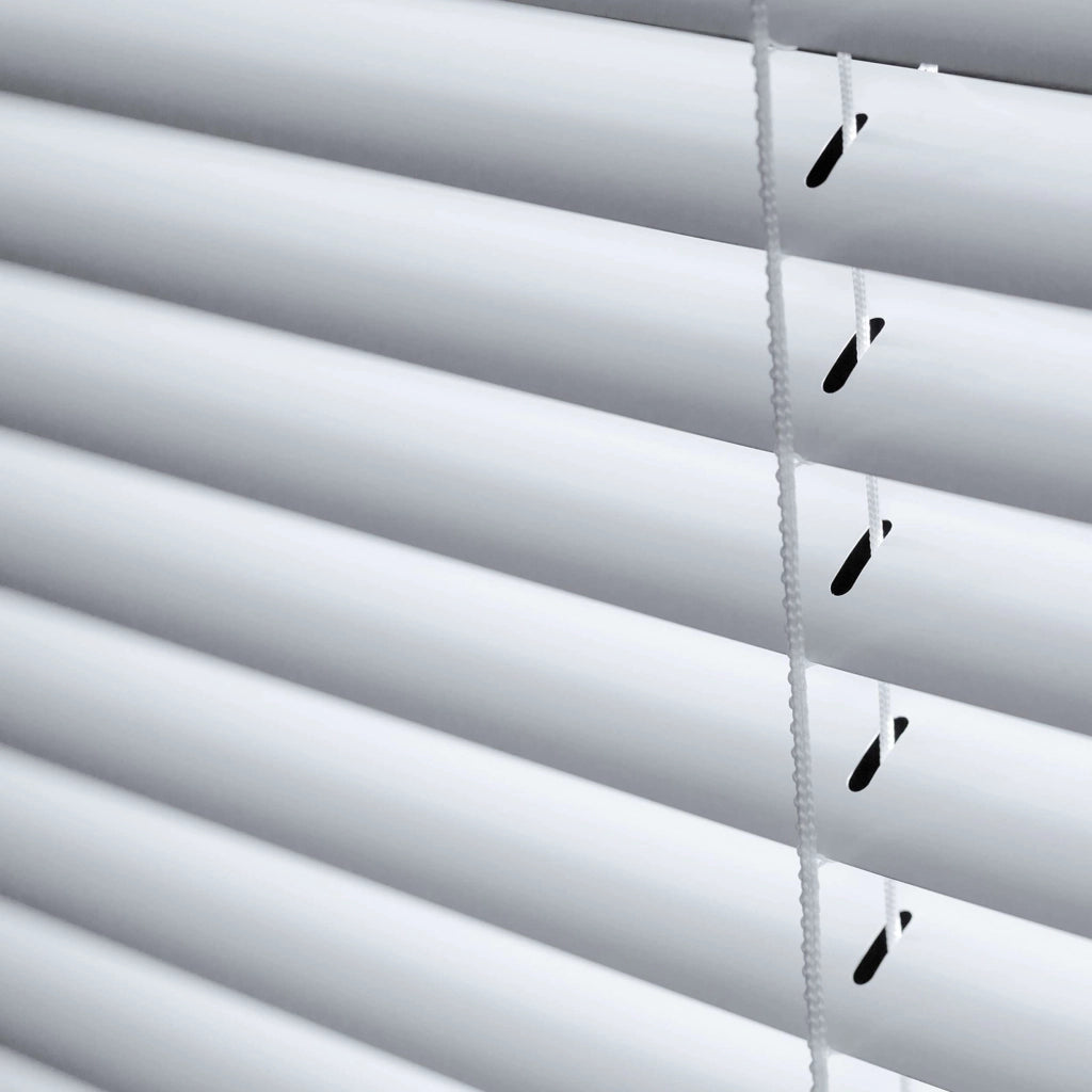Tende Veneziane in Alluminio con Corda Bianca 90x250