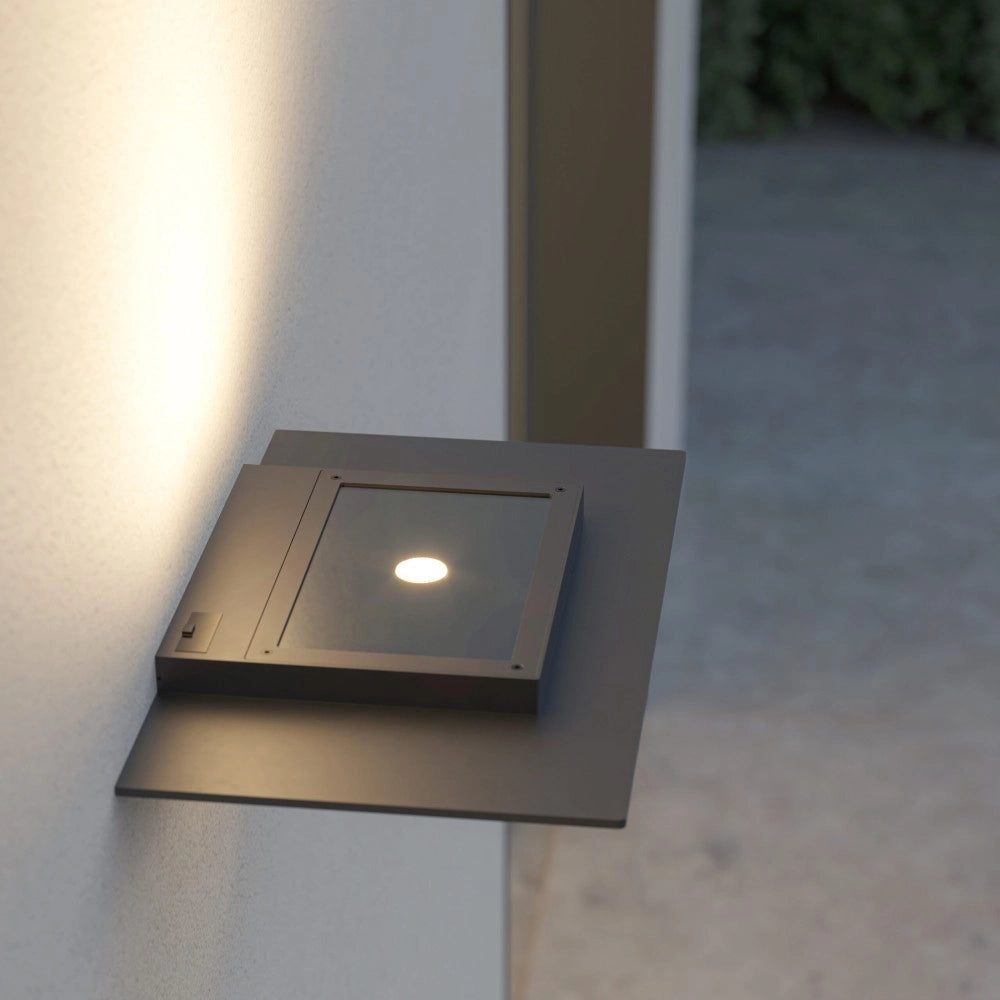 Mini Pla Bianca - Applique a led da muro 20W CCT Switch 2700K/3200K/4000K in alluminio, Luce murale verso l'alto - Beneito & Faure